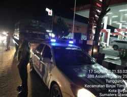 PATROLI SATLANTAS GABUNGAN UNIT PATROLI SAMAPTA POLRES BINJAI MONITOR DI SPBU ANTISIPASI PENIMBUNAN MINYAK DAN ANTRIAN PANJANG DI SPBU
