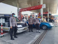 MONITORING KETERSEDIAN BBM, POLSEK BINJAI PATROLI SPBU WILKUM POLSEK BINJAI POLRES BINJAI