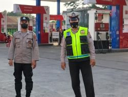 PATROLI RUTIN SASAR SPBU POLSEK BINJAI SELATAN CEK ANTRIAN PASCA KENAIKAN BBM