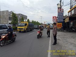 STRONG POINT POS PADAT SORE POLSEK BINJAI TIMUR BERI KENYAMANAN PENGGUNA JALAN RAYA