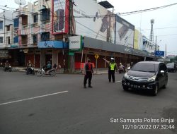 SAT SAMAPTA GIAT GATUR PAGI BERIKAN KAMSELTIBCAR YANG LANCAR, AMAN DI JALAN RAYA