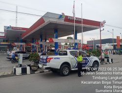 UNIT PATROLI SAT LANTAS MOBILE SEKITARAN SPBU ANTISIPASI ANTRIAN