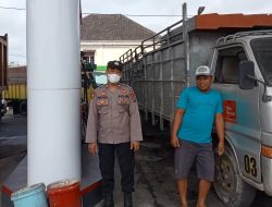 PATROLI DI SEJUMLAH SPBU POLSEK BINJAI BARAT PASTIKAN KELANCARAN PENYALURAN BBM