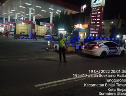 PATROLI BLUE LIGHT SATLANTAS POLRES BINJAI MONITORING BBM DI SPBU ANTISIPASI ANTRIAN PANJANG