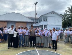Kanit II Sat Narkoba Polres Binjai Jadi Pembina Upacara Bendera di Sekolah