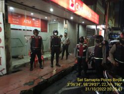 ANTISIPASI TERJADINYA TINDAK KEJAHATAN MALAM HARI MELALUI PAM OBVIT SAT SAMAPTA POLRES BINJAI SASAR OBJEK VITAL DI WILKUM POLRES BINJAI