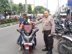 Personel Binjai Timur melakukan kegiatan rutin patroli dialogis memberikan pesan kamtibmas serta tindak pidana lainnya