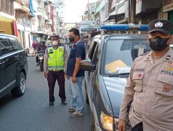 Personil Polsek Binjai Kota melaksanakan patroli Roda empat serta memberi himbauan agar mengantisipasi aksi teror dan menjaga kamtibmas
