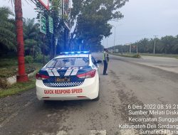 Sat lantas Polres Binjai rutin melaksanakan kegiatan rutin yang ditingkatkan/patroli guna antisipasi kemacetan serta memberi himbuan kepada warga agar tetap menjaga prokes