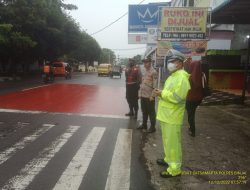 GATUR PAGI , POLISI LALU LINTAS POLES BINJAI BERIKAN PELAYANAN PRIMA TERHADAP MASYARAKAT