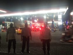 POLSEK BINJAI TIMUR PATROLI MALAM HARI KEGIATAN RUTIN YANG DI TINGKATKAN SASAR SPBU ANTISIPASI PENIMBUNAN BBM BERSUBSIDI
