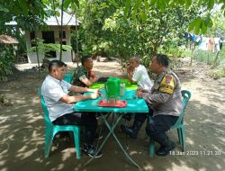 Bhabinkamtibmas Polsek Binjai Utara melaksanakan Sambang serta DDS kepada Tokoh Masyarakat serta  menyampaikan protokol kesehatan