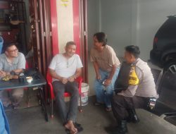 Polsek Binjai Utara Personil Bhabinkamtibmas melaksanakan Sambang dan DDS kepada Tokoh Masyarakat serta  menyampaikan protokol kesehatan