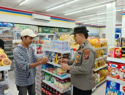 Pelaksanaan Giat Ops Yustisi oleh Polsek Binjai Kota serta memberikan himbau tetap jaga protokol kesehatan dan memberikan masker gratis kepada masyarakat