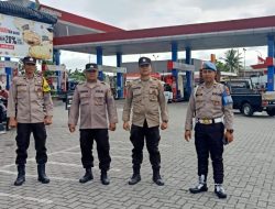 Pelaksanaan kegiatan Polsek Binjai Timur lakukan Patroli dialogis kepada masyarakat dan menghimbau agar tetap menjaga situasi kamtibmas