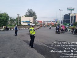 Polres Binjai Unit Sat Lalin pada pagi hari melakukan pos padat lancarkan aktivitas masyarakat dan meminimalisir kepadatan lalu lintas