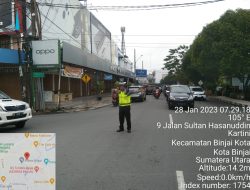 Polres Binjai Unit Sat Lalin pada pagi hari laksanakan pos padat lancarkan aktivitas masyarakat dan meminimalisir kepadatan lalu lintas