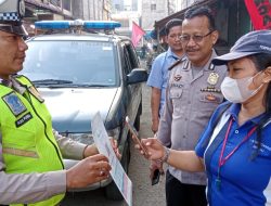 Patroli R4 yang dilaksanakan oleh Polsek Binjai Kota serta memberikan himbauan mengenai virus covid-19 dan menerapkan prokes