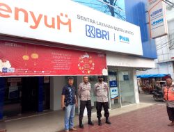 Patroli Roda empat yang dilaksanakan oleh Polsek Binjai Kota serta memberikan himbauan mengenai virus corona dan membagikan masker gratis