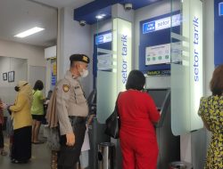 UNIT PAM OBVIT SAMAPTA POLRES BINJAI MELAKSANAKAN PENGAMANAN DI BANK RUTIN