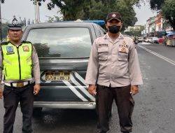 Patroli R4 yang dilaksanakan oleh Polsek Binjai Kota serta memberikan himbauan mengenai virus covid-19 dan menerapkan prokes