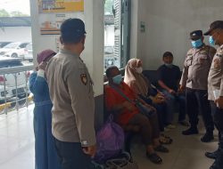 Polsek Binjai Timur melaksanakan kegiatan berupa program Ops Yustisi serta upaya pencegahan Penyebaran virus covid-19