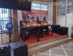 JUMAT CURHAT, WAKAPOLRES BINJAI AJAK MASYARAKAT KECAMATAN BINJAI SELATAN PELIHARA KONDUSIFITAS DAN KAMTIBMAS