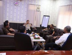 KAPOLRES BINJAI SILATURAHMI BERSAMA KAJARI BINJAI