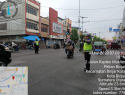 CEGAH GANGGUAN KAMSELTIBCAR LANTAS POLRES  BINJAI TEMPATKAN PERSONIL LANTAS DI TITIK RAWAN KEMACETAN