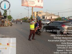 BERADA DI KAWASAN LINTAS ANTAR KOTA, POLSEK BINJAI TIMUR PRIORITASKAN KELANCARAN ARUS LALIN DIN PAGI HARI