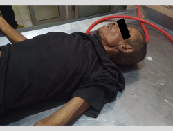 Diduga ODGJ/Tuna Wisma, Ditemukan Tergeletak Tak Bernyawa Di Sebuah Warung Kopi