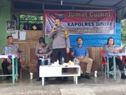 JUMAT CURHAT : KAPOLRES BINJAI MELALUI KABAG OPS TINGKATKAN SINERGISITAS PORI DENGAN PERANGKAT DESA DEMI MEWUJUDKAN SITUASI KAMTIBMAS YANG KONDUSIF