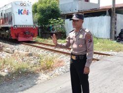Polres Binjai Tempatkan Personilnya Di Stasiun Dan Perlintasan Kai Tanpa Plang Pintu