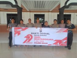 Menyambut Hari Bhayangkara Ke-79,Polres Binjai Bersihkan Mesjid Nurul Iman